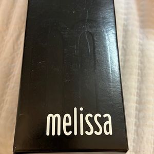 Melissa bow flip flops size 7 wore once
